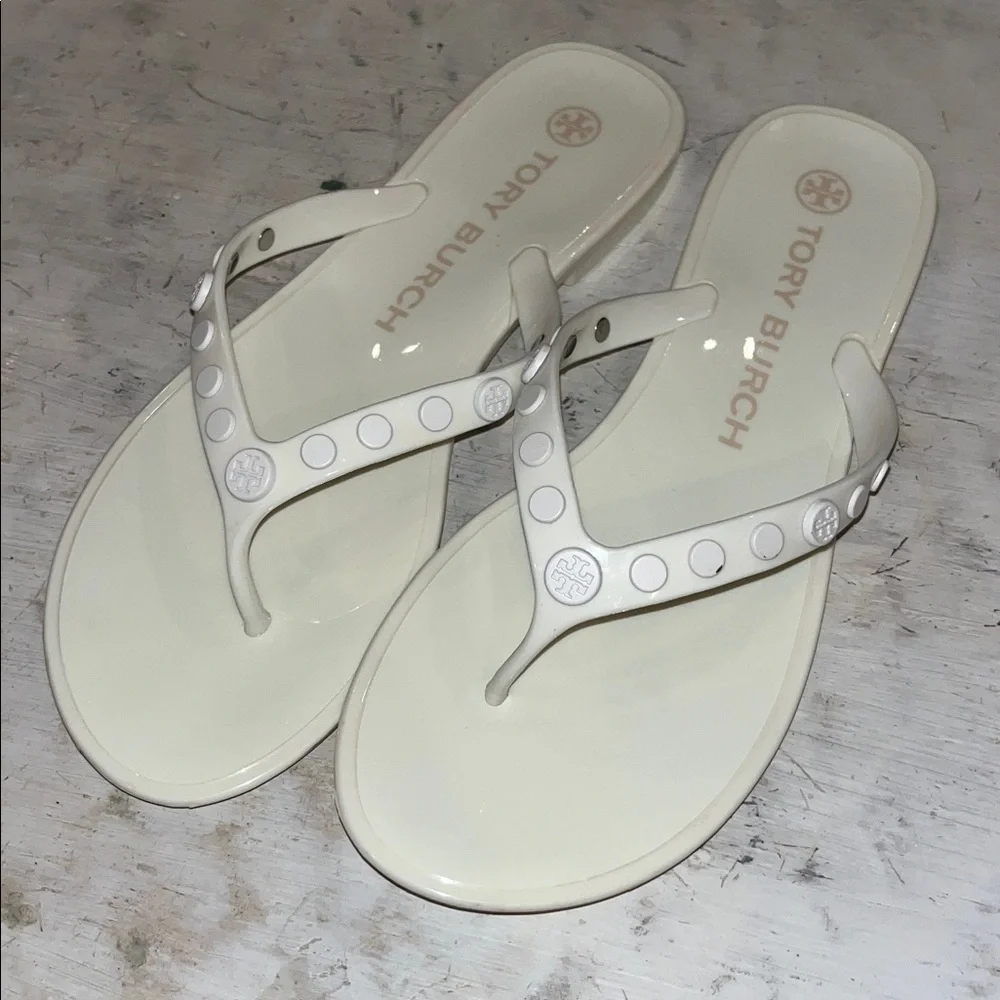 Tory Burch Women's Studded Jelly thong Sandals in white | size 7